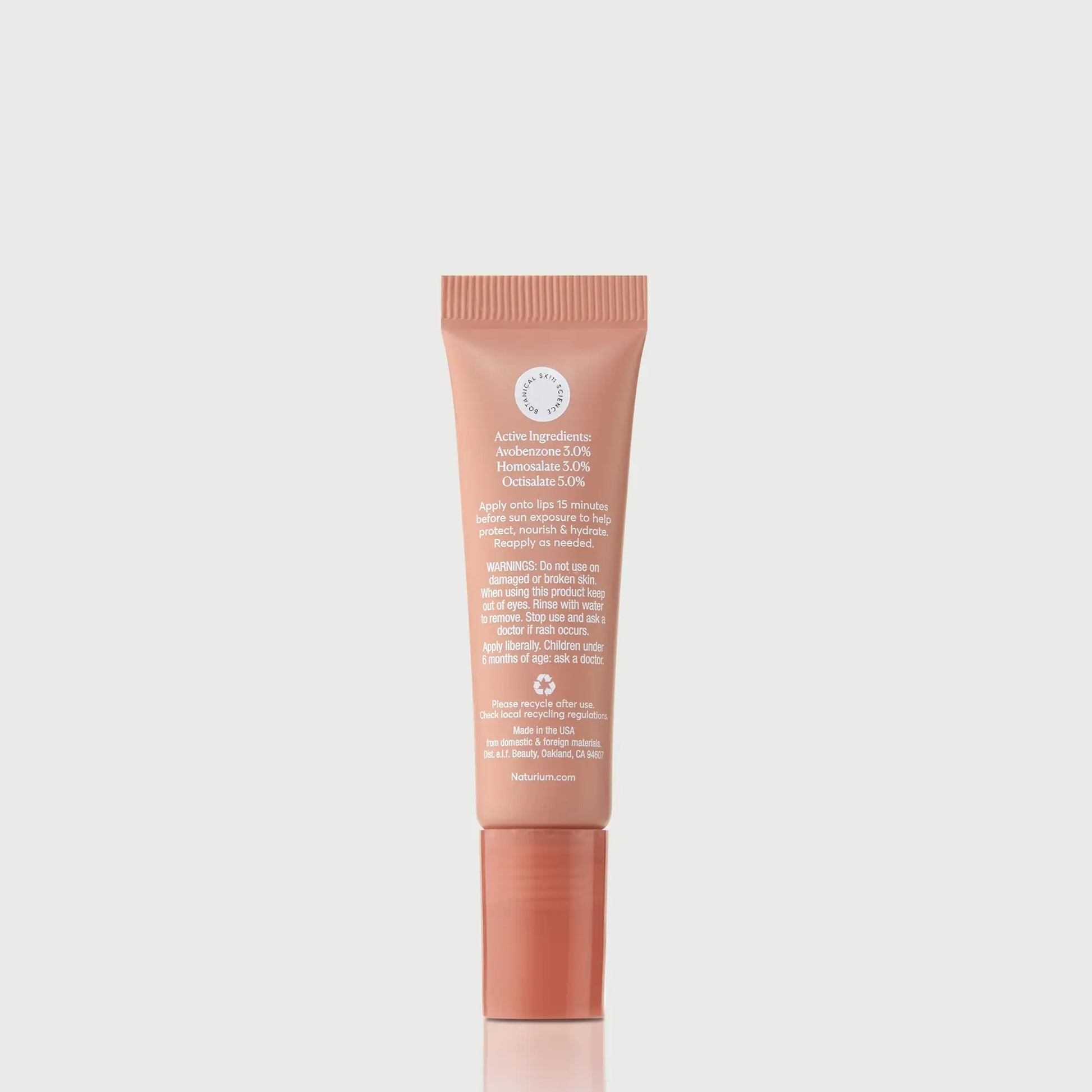 phyto-glow-lip-balm-spf-45-getaway-z0 NATR-10126_PhytoGlow_SPF_Getaway_primary_capon_back_bonebkgd_1.webp