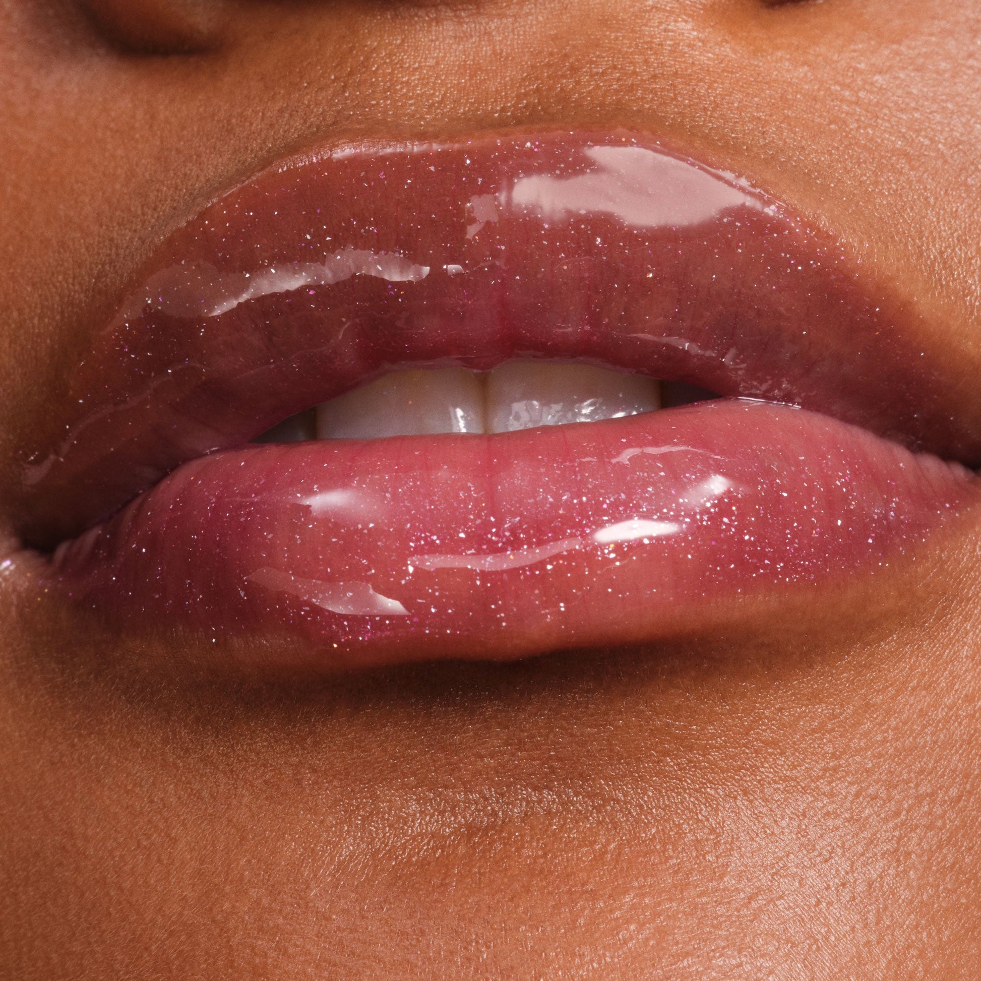 phyto-glow-lip-balm-shimmer-solar-p4 NATR-60145-Phyto-Glow-Lip-Hover-Solar.jpg