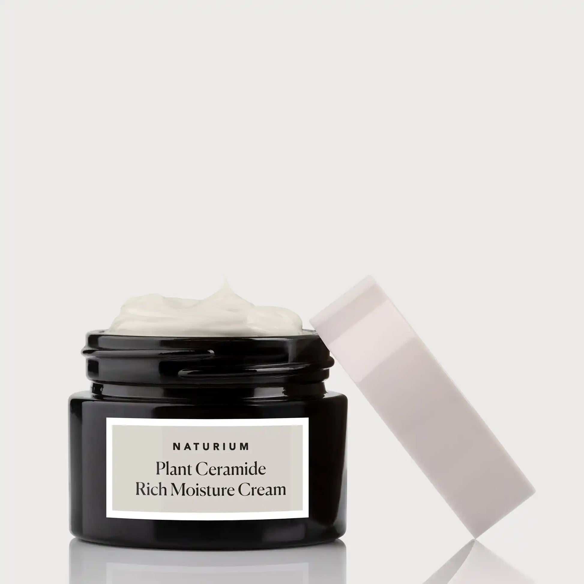 plant-ceramide-rich-moisture-cream-o9 NATR_Catalog_PCRM-Cream-CapOff.webp